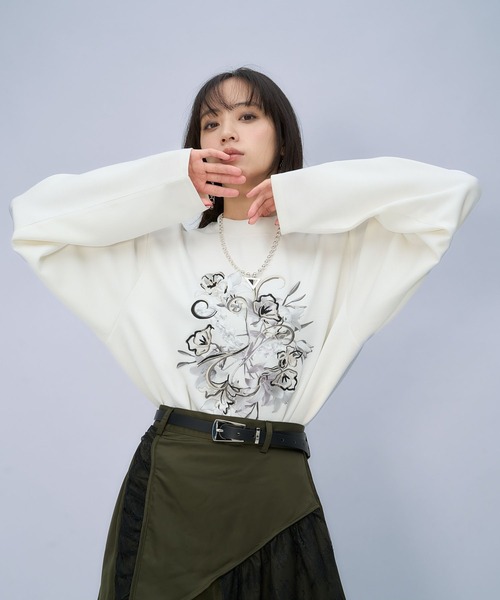 HARE(ハレ)の「フラワーシシュウカットソー(HARE)(Tシャツ/カットソー・レディース・ブラック/ホワイト・FREE)」の18枚目の写真