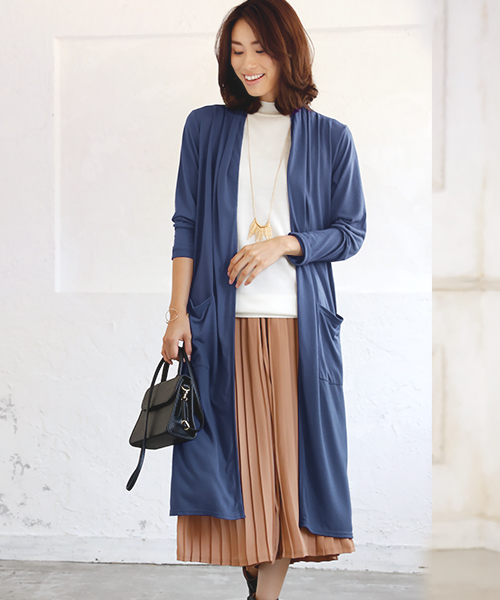 Pierrot（ピエロ）の「UVカットロングトッパーカーディガン 吸汗速乾 カーデ（カーディガン/ボレロ・レディース・ブラック/ブラウン系その他/モカ/ベージュ/ネイビー/ブルー系その他/カーキオリーブ/杢グレー/スモークピンク/ブルー系その他2・L/M）」の8枚目の写真