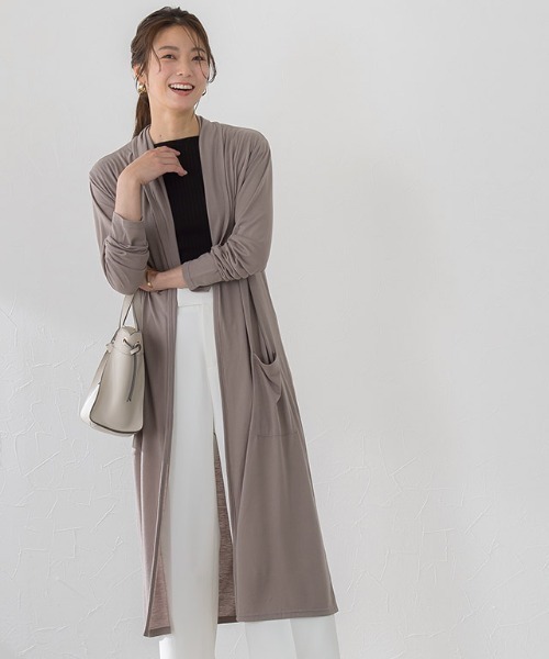 Pierrot（ピエロ）の「UVカットロングトッパーカーディガン 吸汗速乾 カーデ（カーディガン/ボレロ・レディース・ブラック/ブラウン系その他/モカ/ベージュ/ネイビー/ブルー系その他/カーキオリーブ/杢グレー/スモークピンク/ブルー系その他2・L/M）」の4枚目の写真