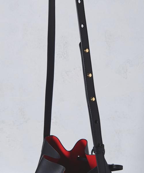 MANSUR GAVRIEL(マンサーガブリエル)の「<MANSUR GAVRIEL(マンサー ガブリエル)>VEGE BUCKET バッグ■■■◆(ショルダーバッグ・レディース・ブラック・Red/Navy)」の7枚目の写真