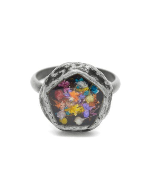 rehacer（レアセル）の「rehacer : Flower Pentagon Ring Made in Japan（リング・メンズ・アンティークゴールド/シルバー・FREE）」の2枚目の写真