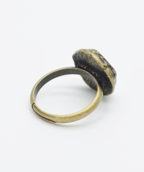 rehacer（レアセル）の「rehacer : Flower Pentagon Ring Made in Japan（リング・メンズ・アンティークゴールド/シルバー・FREE）」の5枚目の写真