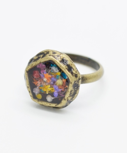 rehacer（レアセル）の「rehacer : Flower Pentagon Ring Made in Japan（リング・メンズ・アンティークゴールド/シルバー・FREE）」の6枚目の写真