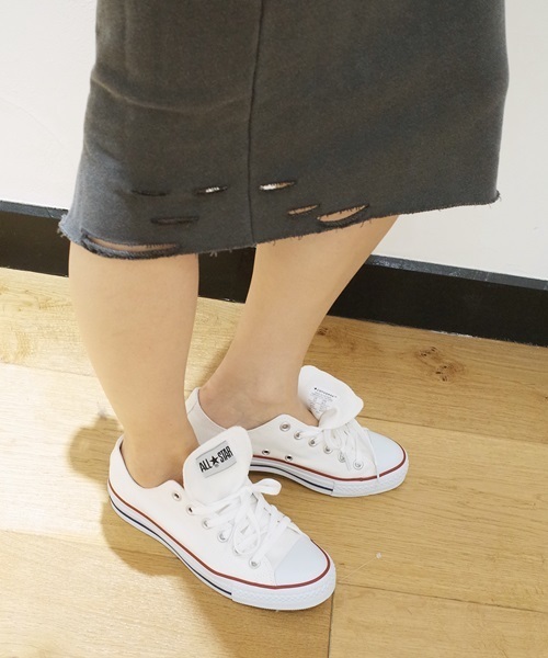 CONVERSE(コンバース)の「CONVERSE キャンバスオールスター OX◆(スニーカー・レディース・ホワイト・22.5cm/24.5cm/24cm/23cm/23.5cm)」の1枚目の写真