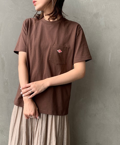 DANTON（ダントン）の「[DANTON/ダントン] クルーネックポケットTシャツ（Tシャツ/カットソー・レディース・ホワイト/ブラック/ネイビー/ホワイト×グレー/ホワイト×ネイビー/アイボリー/レッド/ライトイエロー/ライトブルー/ベージュ/サーモンピンク/ダークグレー/クリーム/グリーン/ライトグレー/オレンジ/ブラウン/グリーン系その他/バーガンディー/ライトベージュ/ウッド/パープル/イエロー/ネイビー系・34/36/42/38/40）」の9枚目の写真