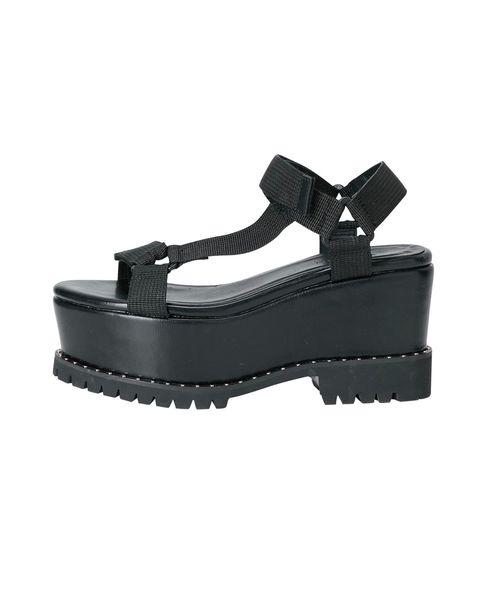 EMODA(エモダ)の「バルキーテープマークサンダル(サンダル・レディース・ホワイト/ブラック・MEDIUM/SMALL/LARGE)」の22枚目の写真