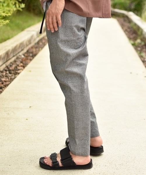 kutir(クティール)の「assort climbing pants / 柄アソート クライミングテーパードパンツ(その他パンツ・メンズ・ブラウン/グレー・SMALL/MEDIUM/LARGE)」の3枚目の写真