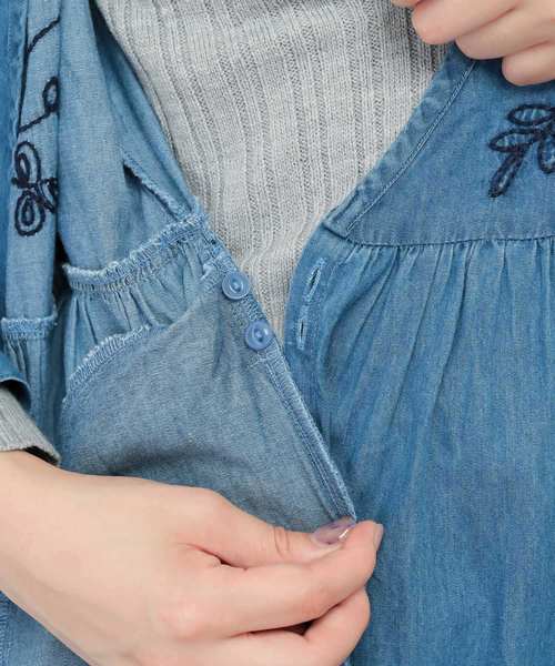 natural couture（ナチュラルクチュール）の「デニム刺繍2WAYワンピース（ワンピース・レディース・ネイビー/ブルー・FREE）」の7枚目の写真
