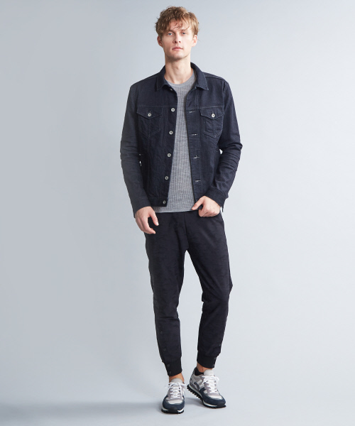 5351 POUR LES HOMMES（ゴーサンゴーイチプールオム）の「クルーネック　ワッフルプルオーバー（ニット/セーター・メンズ・ブラック/グレー/ブルー・44/48/46）」の6枚目の写真