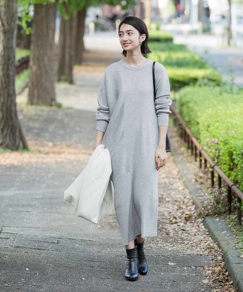 ADAM ET ROPE'（アダムエロペ）の「リブアシンメトリーワンピース