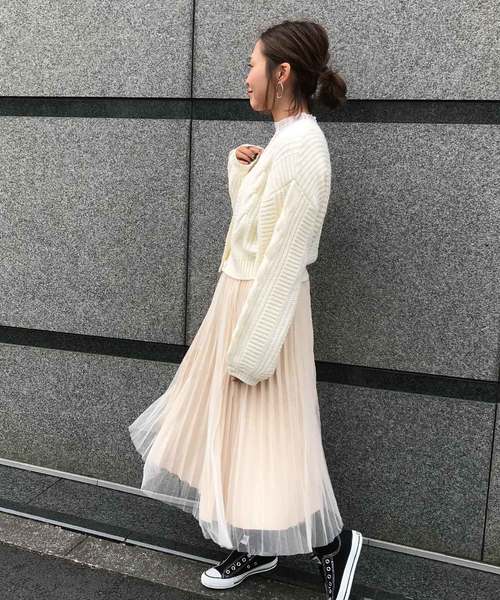 meJane（ミージェーン）の「チュール×サテンプリーツスカート（スカート・レディース・ブラック/ベージュ/グレー・フリー）」の15枚目の写真