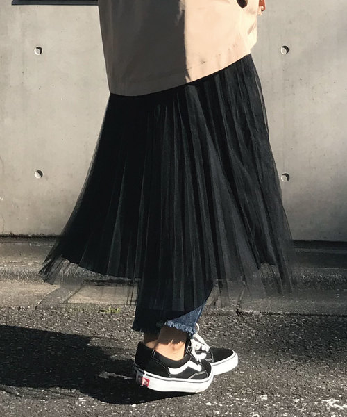 meJane（ミージェーン）の「チュール×サテンプリーツスカート（スカート・レディース・ブラック/ベージュ/グレー・フリー）」の10枚目の写真