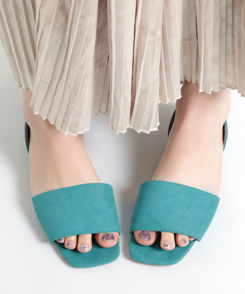 KOBE LETTUCE（コウベレタス）の「ワンベルトスクエアトゥフラットサンダル（サンダル・レディース・ホワイト/ブラック/ピンク/ターコイズブルー/シルバー/ゴールド/ベージュ/ブラウン・LL/S/M/L）」の20枚目の写真