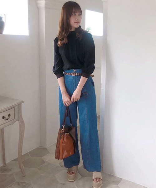 one after another NICE CLAUP(ワンアフターアナザーナイスクラップ)の「【ZOZO限定】ハイウエストデニムデイリーパンツ(デニムパンツ・レディース・ブラック/ネイビー/ブルー/アイボリー・SMALL/MEDIUM)」の17枚目の写真