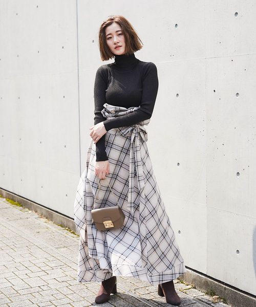 &. NOSTALGIA（アンドドットノスタルジア）の「チェック柄カシュクールマキシワンピース（ワンピース・レディース・ダークグリーン/ベージュ/ブラウン・FREE）」の15枚目の写真