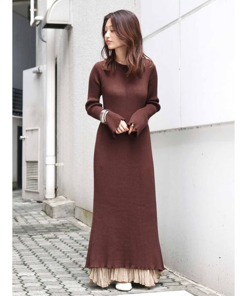 Ungrid（アングリッド）の「フレアニットワンピース（ワンピース・レディース・ブラック/ブラウン/ダークオレンジ・FREE）」の3枚目の写真