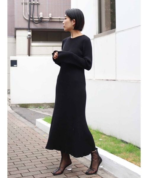 Ungrid（アングリッド）の「フレアニットワンピース（ワンピース・レディース・ブラック/ブラウン/ダークオレンジ・FREE）」の2枚目の写真