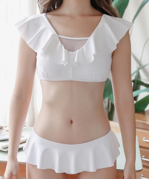 ホワイトフリルビキニブラ 新品未使用】 フリルホワイトビキニ水着 - メルカリ