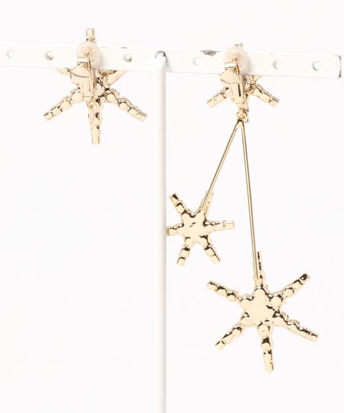 MAYGLOBE（メイグローブ）の「MAYGLOBE Veil / アシンメトリースターイヤリング（イヤリング・レディース・シルバー/ゴールド・FREE）」の3枚目の写真