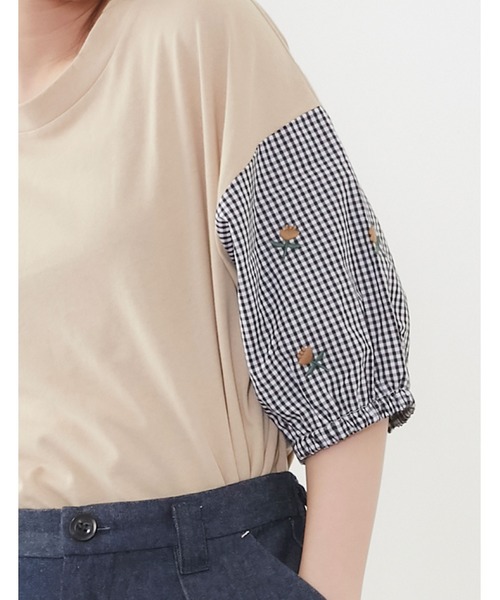 POU DOU DOU（プードゥドゥ）の「花刺繍スリーブトップス（Tシャツ/カットソー・レディース・ベージュ/オフホワイト/ブルー・3）」の14枚目の写真