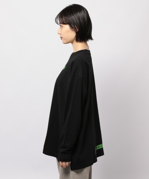 PAGEBOY(ページボーイ)の「BILLIE EILISH ロンT(Tシャツ/カットソー・レディース・ホワイト/ブラック・FREE)」の10枚目の写真