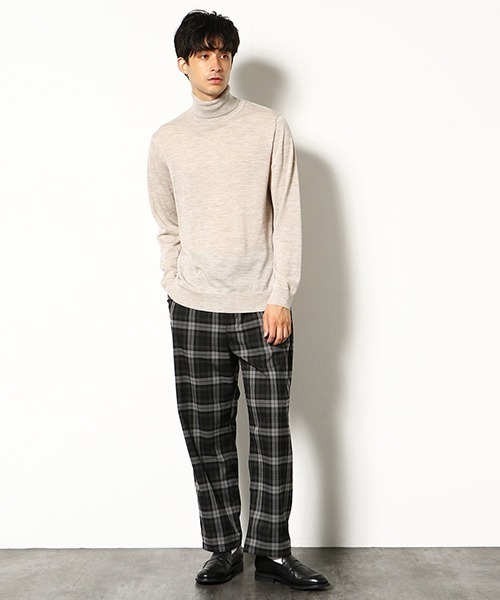 COMME　CA COMMUNE（コムサコミューン）の「ラネロッシタートルネックニット（ニット/セーター・メンズ・ブラック/キナリ/チャコール/ベージュ/グリーン/レンガ・MEDIUM/LARGE）」の8枚目の写真