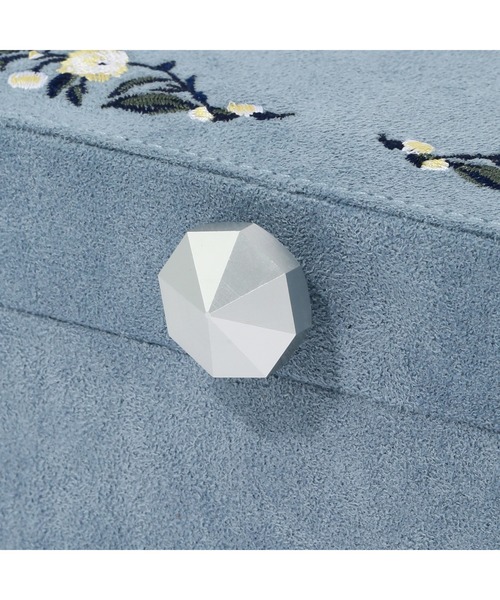 Francfranc（フランフラン）の「エンブロイダリー ジュエリーボックス S ブルー（収納グッズ・レディース・ブルー・FREE）」の6枚目の写真