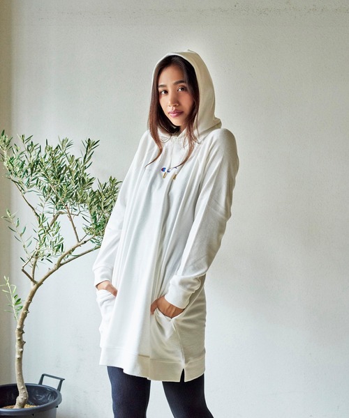 Champion(チャンピオン)の「CHAMPION ONEPIECE CW-SS418 (チャンピオン ワンピース)(ワンピース・レディース・ホワイト/ブラック/グレー・M/L)」の15枚目の写真