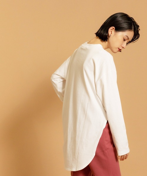 CIENA（シエナ）の「日本製　USAコットンラウンドヘムサイドスリットロンT（Tシャツ/カットソー・レディース・ブラック/チャコールグレー/オフホワイト/ベージュ・FREE）」の15枚目の写真