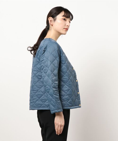 Lugnoncure（ルノンキュール）の「パッカブルジャケット（ノーカラージャケット・レディース・ブルー/オフホワイト/ブラック・MEDIUM/LARGE）」の4枚目の写真