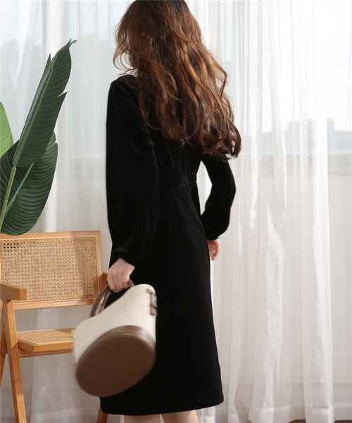 新品タグ付き♡ミストレアス♡ベロアワンピース♡ブラック MAISON DE THERESE（メゾン ド テレーズ）の「新作 レースネック