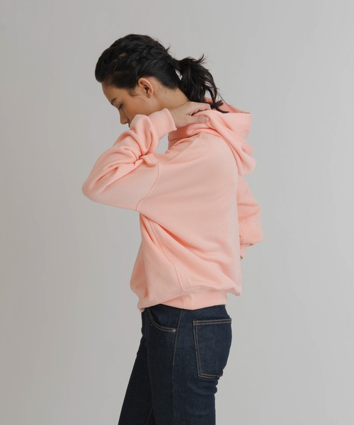 Levi's(リーバイス)の「LEVI'S(R) MADE&CRAFTED(R) SHELL HOODIE PEACH PEARL(パーカー・レディース・マルチ・M/S/XS)」の8枚目の写真