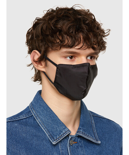 DIESEL(ディーゼル)の「ユニセックス マスク FACEMASK-PLAIN-SS21(マスク・メンズ・ブラック/カーキ/ブルー・UNI)」の7枚目の写真