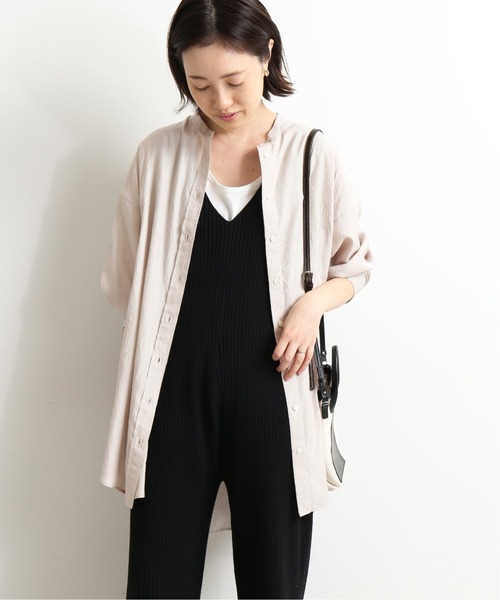 SLOBE IENA（スローブイエナ）の「ワッシャーサテンバンドカラーシャツ【手洗い可能】◆（シャツ/ブラウス・レディース・サックスブルー/ベージュ/カーキ・FREE）」の17枚目の写真