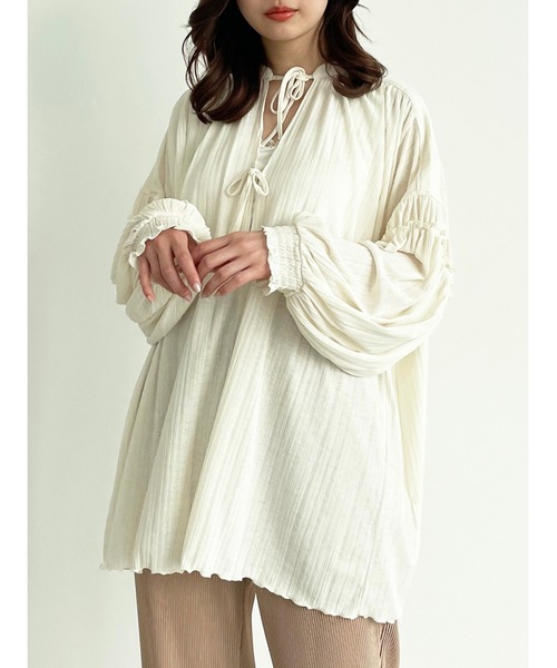 SLURR（スラ―）の「2wayシアーリブギャザーパフスリーブチュニック（チュニック・レディース・ブラック/オフホワイト/ピンクベージュ・FREE）」の21枚目の写真