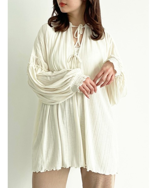 SLURR（スラ―）の「2wayシアーリブギャザーパフスリーブチュニック（チュニック・レディース・ブラック/オフホワイト/ピンクベージュ・FREE）」の22枚目の写真