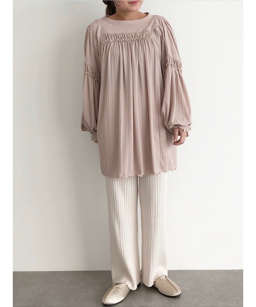 SLURR（スラ―）の「2wayシアーリブギャザーパフスリーブチュニック（チュニック・レディース・ブラック/オフホワイト/ピンクベージュ・FREE）」の20枚目の写真