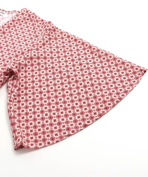 Otonato（オトナト）の「カシュクール総柄ワンピース_ママ【親子でおそろいリンクコーデ】（ワンピース・レディース・ネイビー/レッド・MEDIUM）」の6枚目の写真