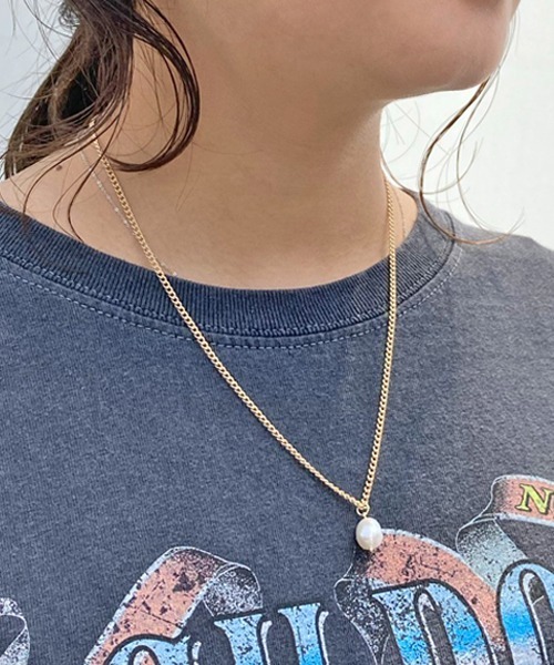 Factor=(ファクターイコール)の「2連パールチェーンネックレス(ネックレス・レディース・ゴールド・FREE)」の4枚目の写真