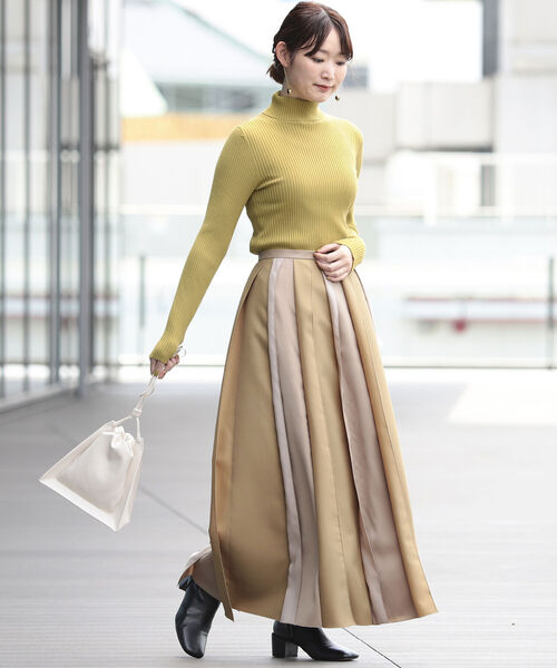 Ray BEAMS（レイビームス）の「Ray BEAMS / 14G リブタートル ニット（ニット/セーター・レディース・ブラック/オフホワイト/パープル系その他2/イエロー系その他5・ONE SIZE）」の16枚目の写真