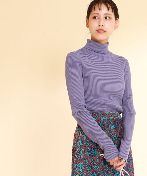 Ray BEAMS（レイビームス）の「Ray BEAMS / 14G リブタートル ニット（ニット/セーター・レディース・ブラック/オフホワイト/パープル系その他2/イエロー系その他5・ONE SIZE）」の8枚目の写真