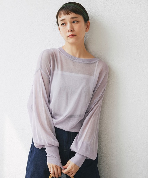 and R（アンドアール）の「シアークルーネックトップス（ニット/セーター・レディース・ラベンダー/アイボリー/ブラック・FREE）」の3枚目の写真