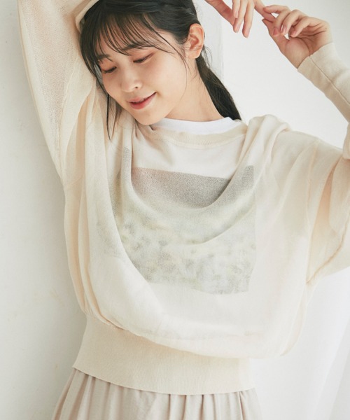 and R（アンドアール）の「シアークルーネックトップス（ニット/セーター・レディース・ラベンダー/アイボリー/ブラック・FREE）」の2枚目の写真