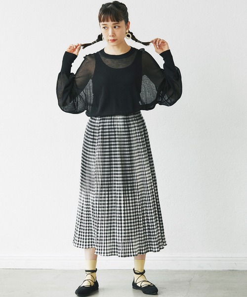 and R（アンドアール）の「シアークルーネックトップス（ニット/セーター・レディース・ラベンダー/アイボリー/ブラック・FREE）」の10枚目の写真