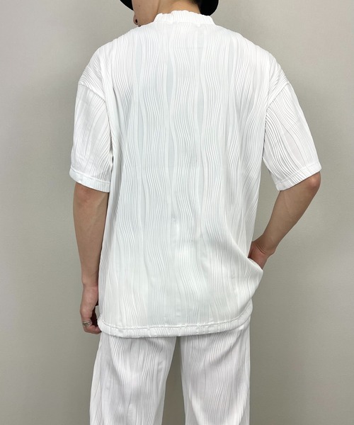Chikashitsu +(チカシツプラス)の「【Chikashitsu +/チカシツプラス】set up pleats half sleeve tee/セットアップ プリーツ ハーフ スリーブ ティー 裾絞り ドローコード(その他トップス・メンズ・ホワイト/ブラック・ONE SIZE)」の4枚目の写真