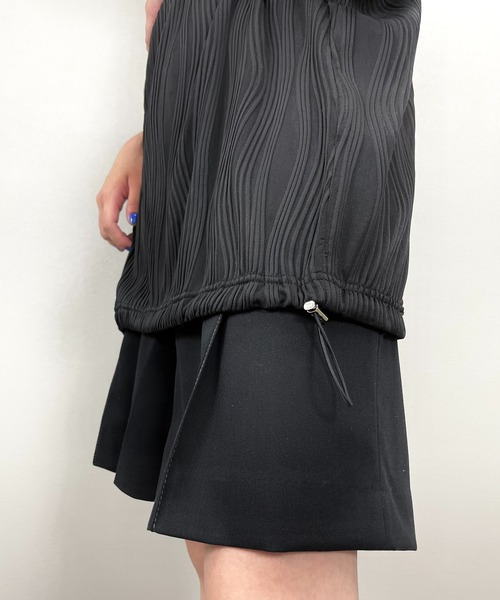 Chikashitsu +(チカシツプラス)の「【Chikashitsu +/チカシツプラス】set up pleats half sleeve tee/セットアップ プリーツ ハーフ スリーブ ティー 裾絞り ドローコード(その他トップス・メンズ・ホワイト/ブラック・ONE SIZE)」の19枚目の写真