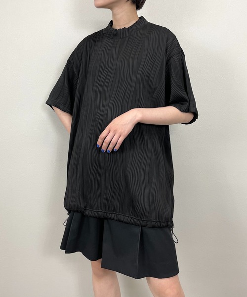 Chikashitsu +(チカシツプラス)の「【Chikashitsu +/チカシツプラス】set up pleats half sleeve tee/セットアップ プリーツ ハーフ スリーブ ティー 裾絞り ドローコード(その他トップス・メンズ・ホワイト/ブラック・ONE SIZE)」の14枚目の写真