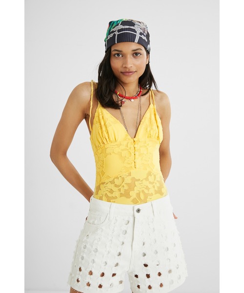 Desigual(デシグアル)の「刺繍 ストラップボディスーツ(その他トップス・レディース・ブラック・2L/S/M/L)」の8枚目の写真