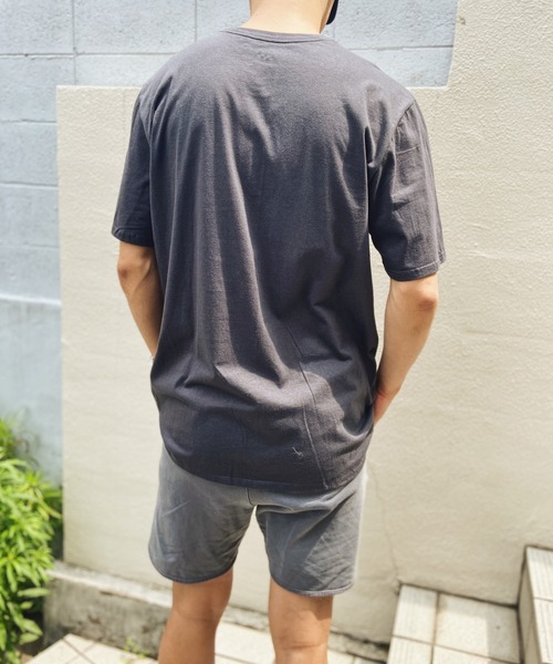 Niell(ニール)の「Nike ナイキ / ワンポイントTシャツ Core Cotton Tee(Tシャツ/カットソー・メンズ・ホワイト/ブラック/チャコール・L/XL/M)」の20枚目の写真