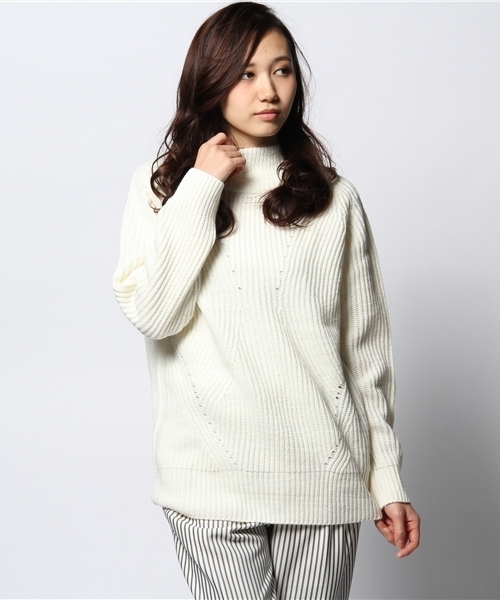 ROSE BUD（ローズバッド）の「【CLASSY掲載】【ELLE掲載】【Gina掲載】LK-14273 TURTLE/N L/S P/O（ニット/セーター・レディース・アイボリー/ネイビー/レッド・ONE SIZE）」の13枚目の写真